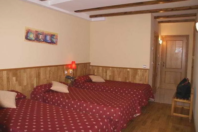 Hotel L'Ermita B&B Канилло